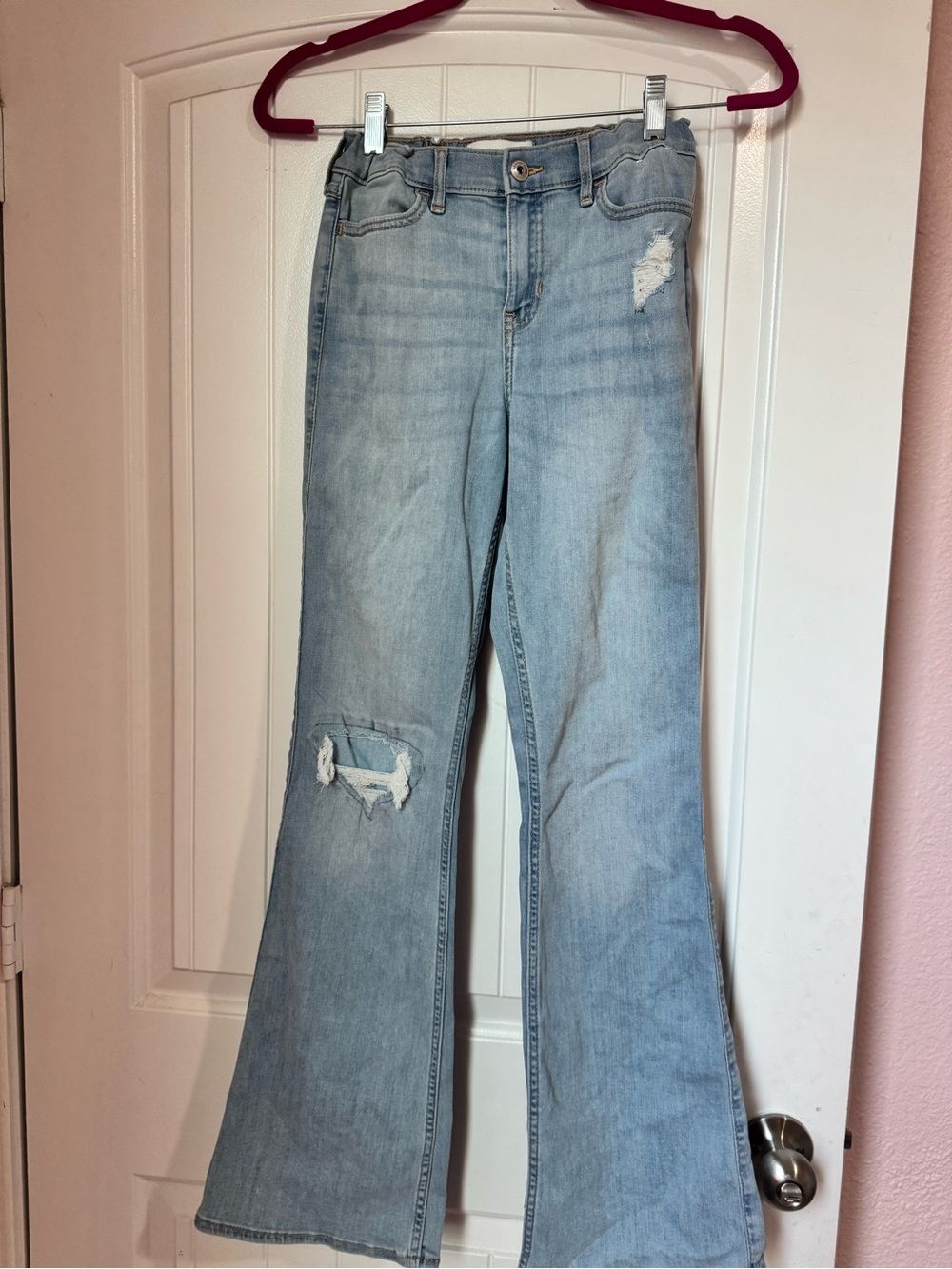 ABERCROMBIE KIDS Flair Distressed Jeans. Size 11-12 Long